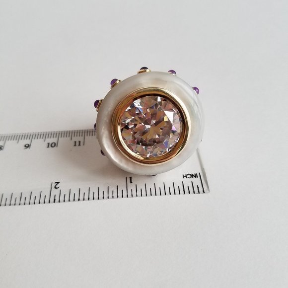 Angelique De Paris 18k Gold Plated Ring with Zircon & Mother of Pearl Size 5 - Picture 8 of 12